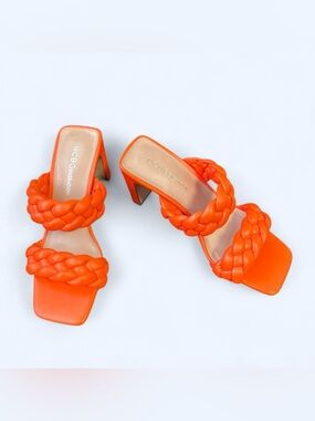 🧡✨ BCBGeneration Braided Orange Heels Size 6 ✨🧡